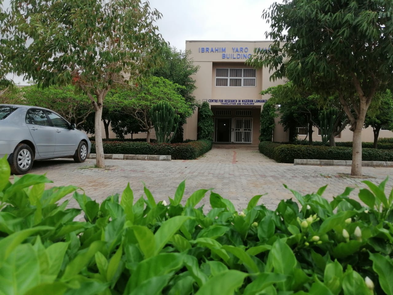 Centre Front View